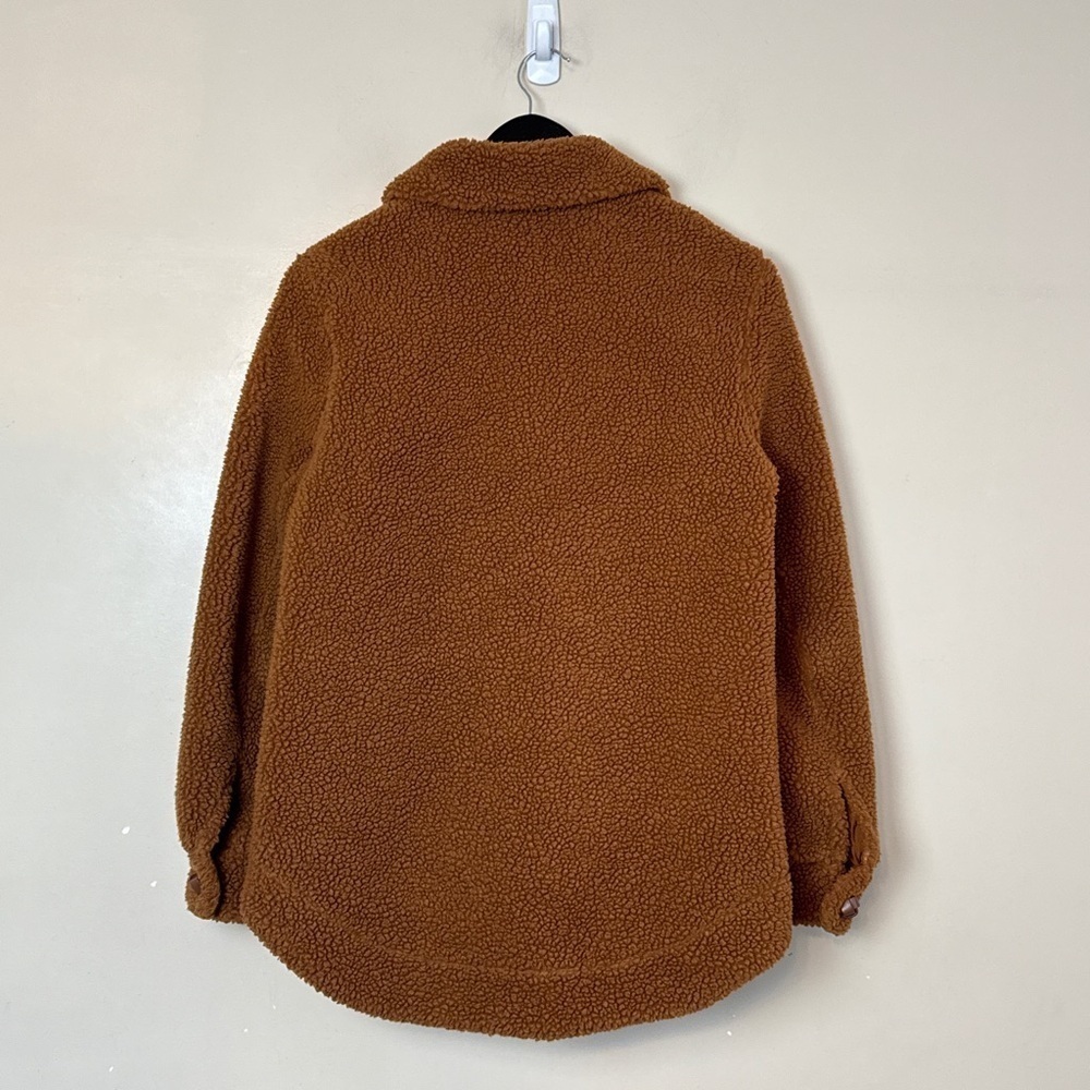 NWT - H&M Teddy coat in size 2. Oversized. P2P 20.5” - Picture 7 of 11